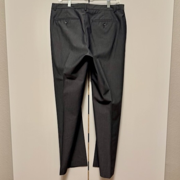 Calvin Klein Men's Pant - Picture 2 of 5